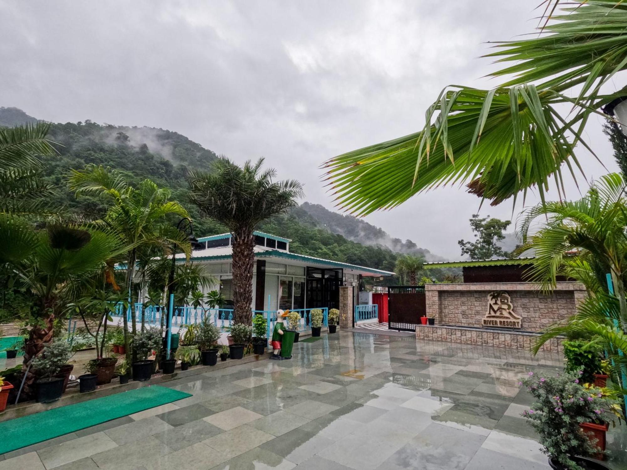 Mr River Resort - Mohanchatti Rishīkesh Exteriör bild
